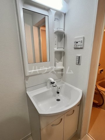 16/28 洗面