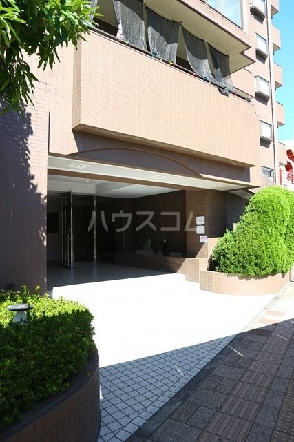 3/5 エントランス