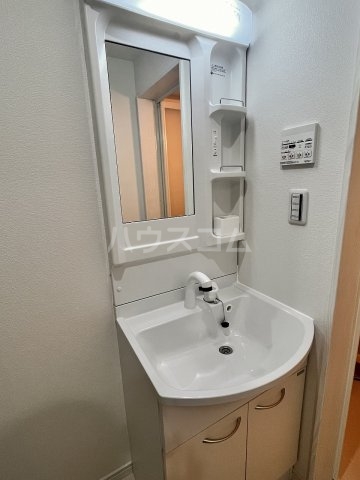 15/28 洗面