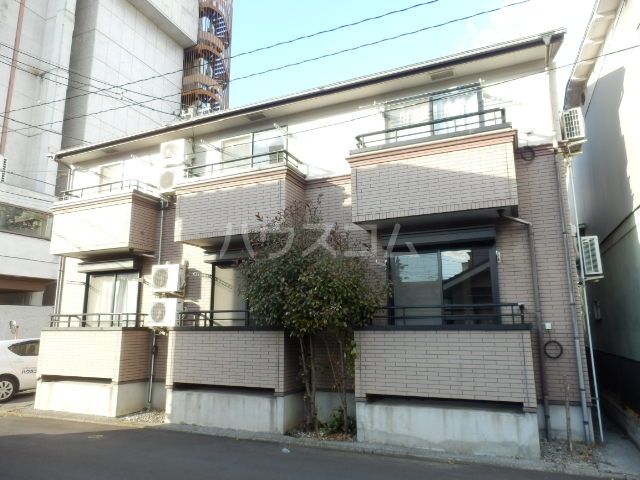 22/30 エントランス