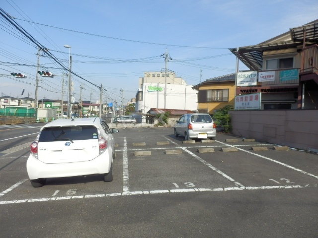 21/30 駐車場