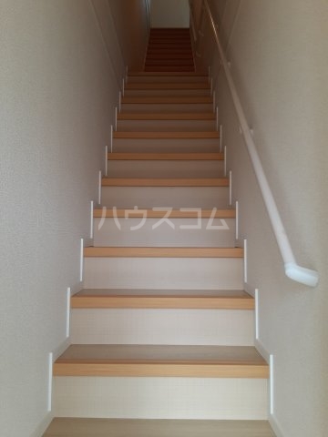 22/30 エントランス