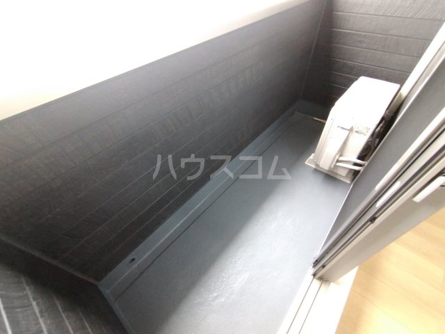 15/28 バルコニー