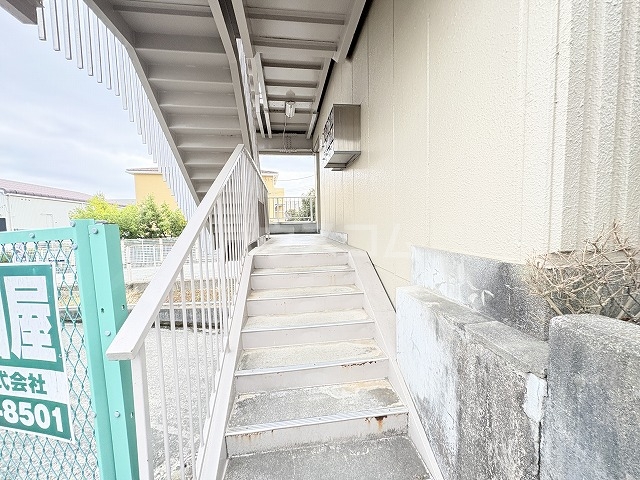 29/30 エントランス