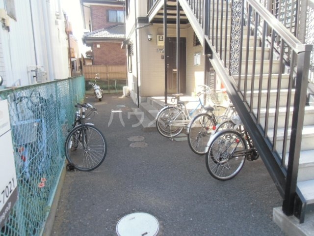 14/18 エントランス