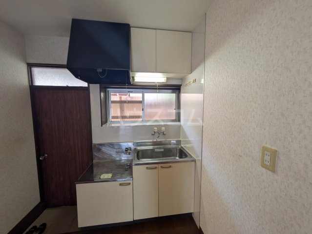 14/30 キッチン