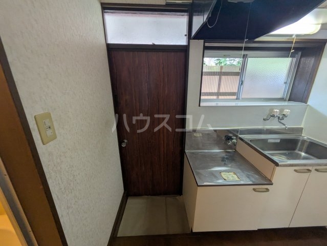 13/30 玄関