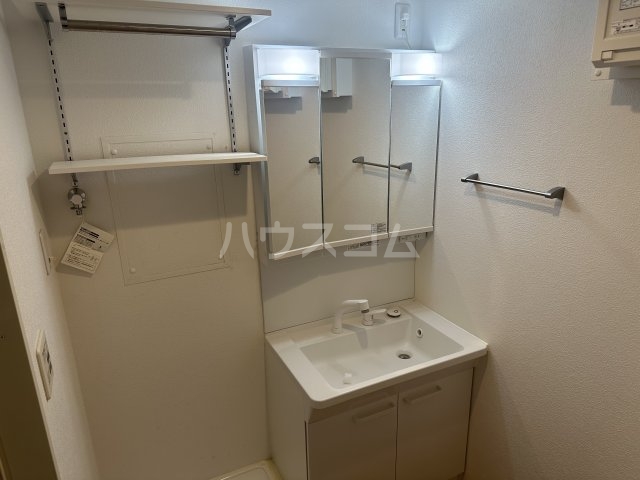 15/30 洗面