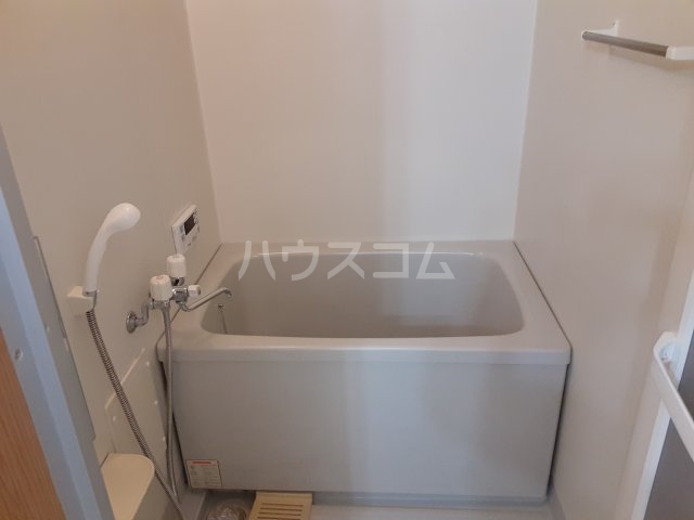 15/30 浴室