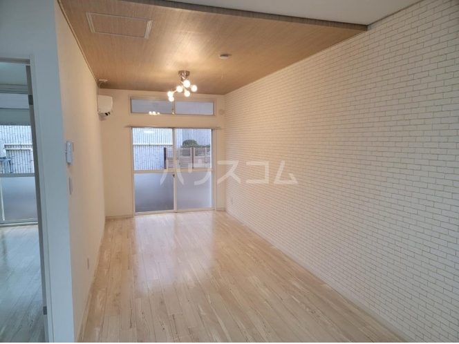 3/7 リビング/ダイニング