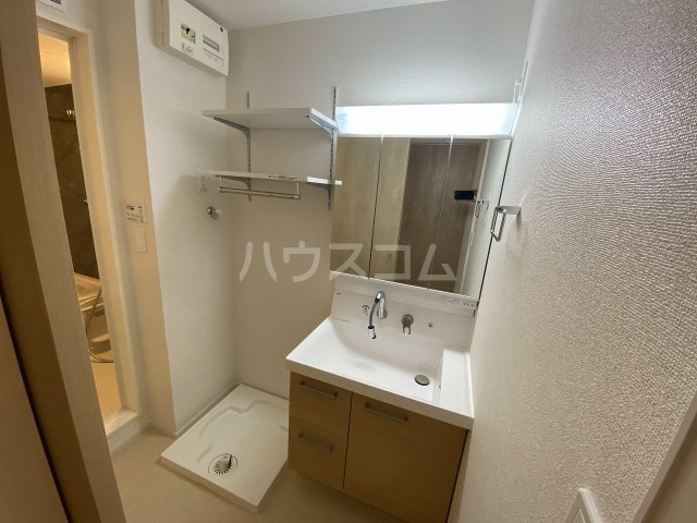 13/30 洗面
