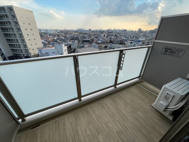 20/30 バルコニー