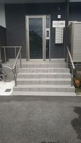 2/3 エントランス