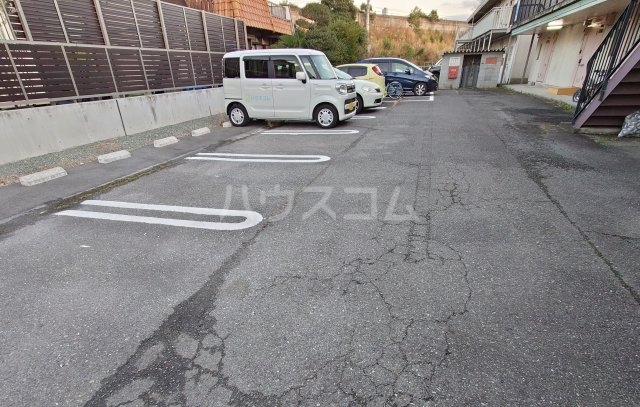 14/19 駐車場
