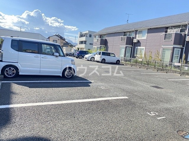 21/30 駐車場