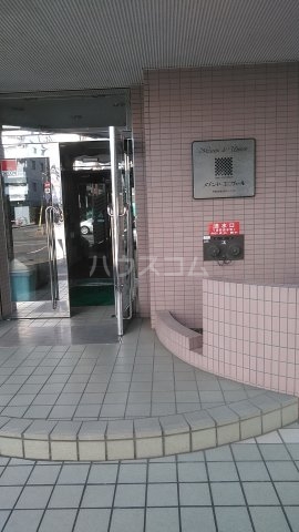 22/29 エントランス