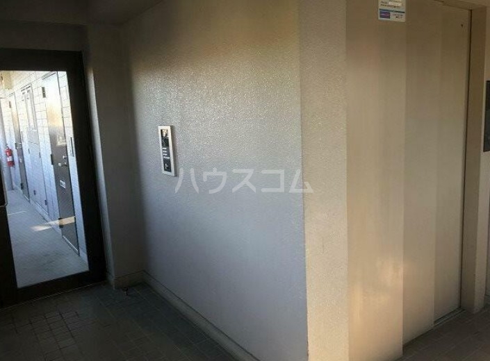 17/21 エントランス