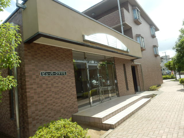 15/18 エントランス