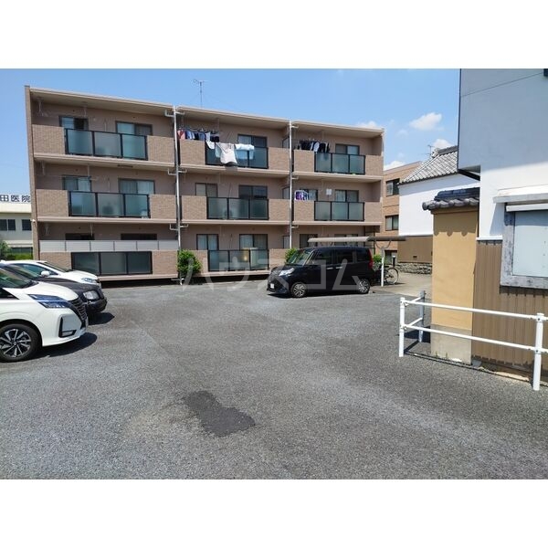 4/9 駐車場