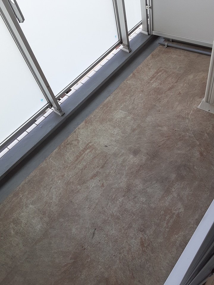 15/27 バルコニー