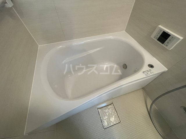 17/30 浴室