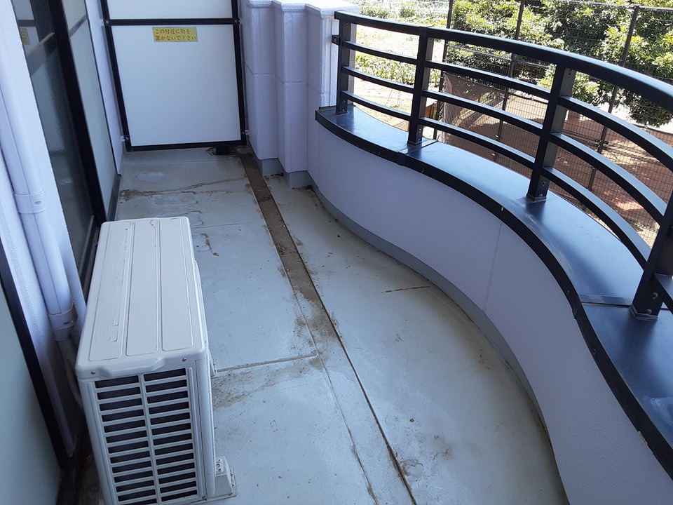 26/30 バルコニー