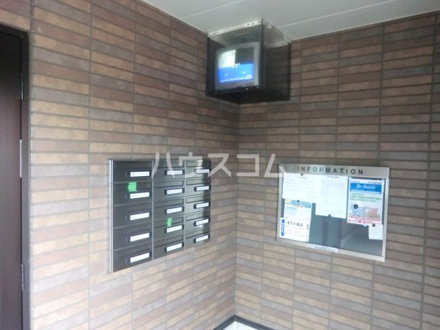 15/18 エントランス