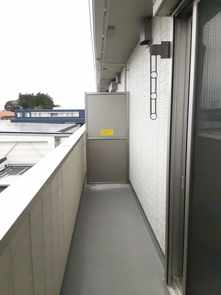 21/30 バルコニー