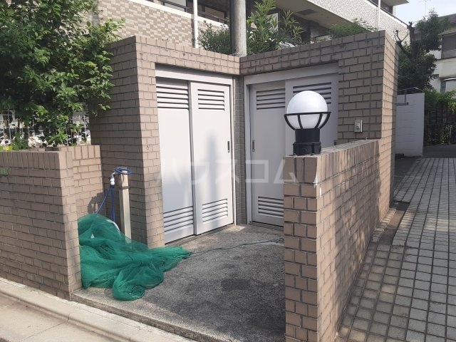 6/10 エントランス