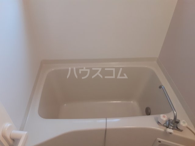 18/30 浴室