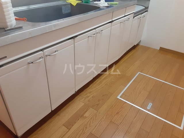 15/30 キッチン