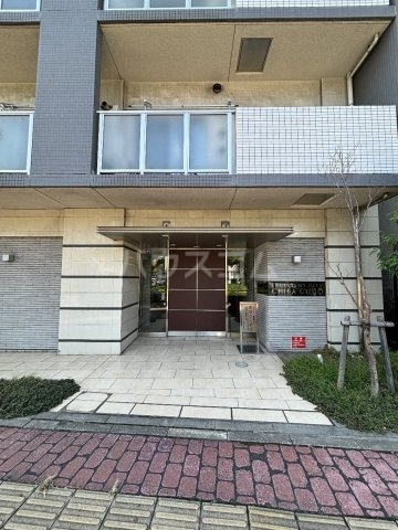 29/30 エントランス