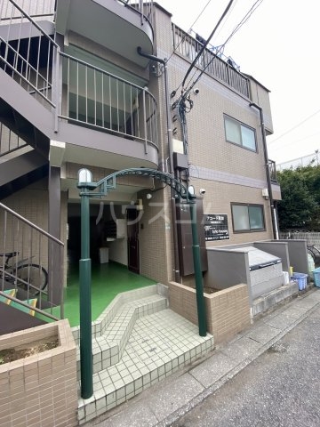 29/30 エントランス