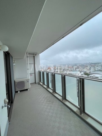 18/30 バルコニー