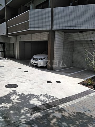24/28 駐車場
