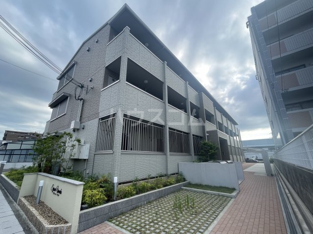 2/30 外観