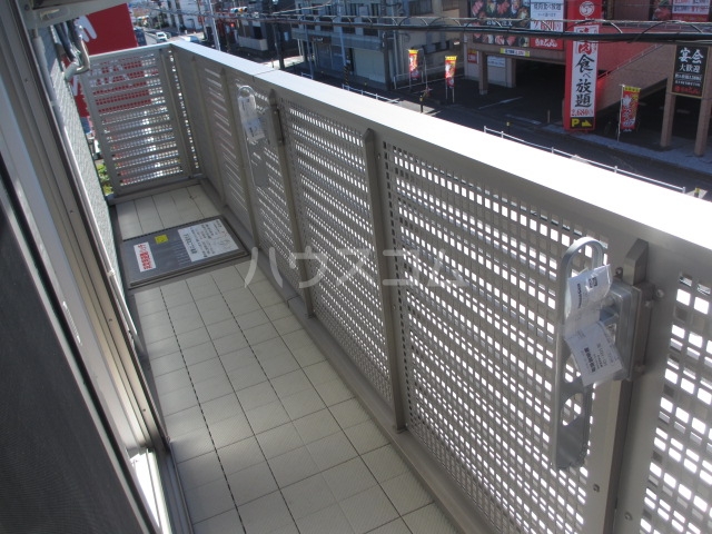 25/30 バルコニー