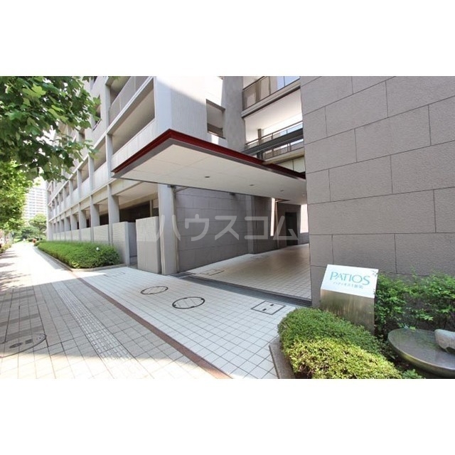 19/22 エントランス