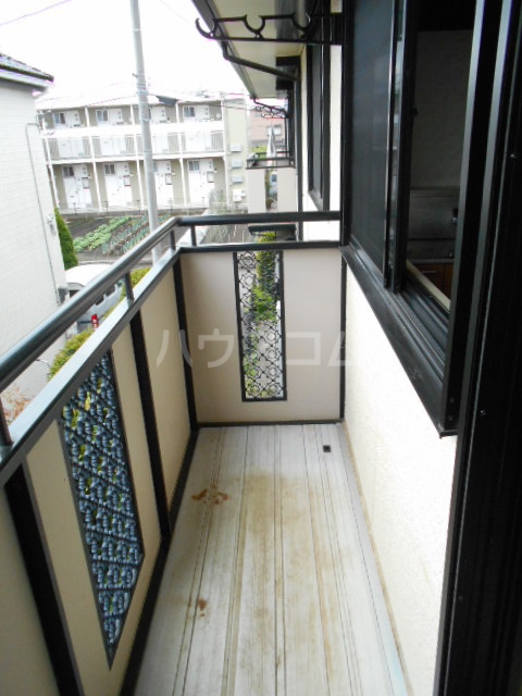 17/28 バルコニー