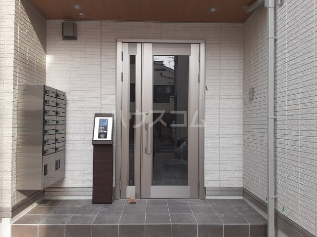 29/30 エントランス