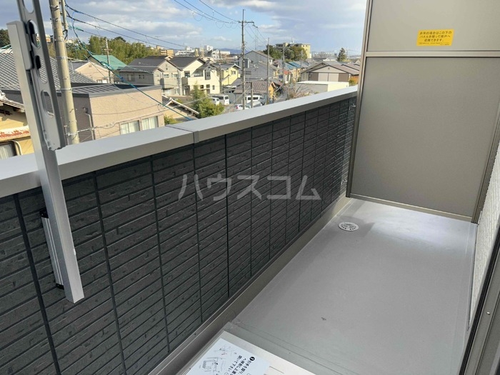 13/27 バルコニー