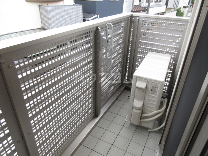 14/20 バルコニー