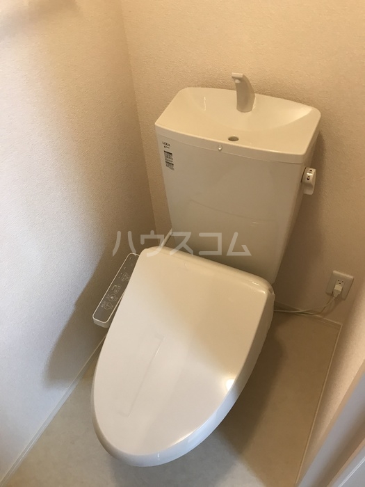 13/30 トイレ