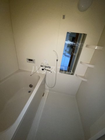 14/26 浴室