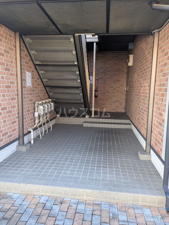 2/11 エントランス