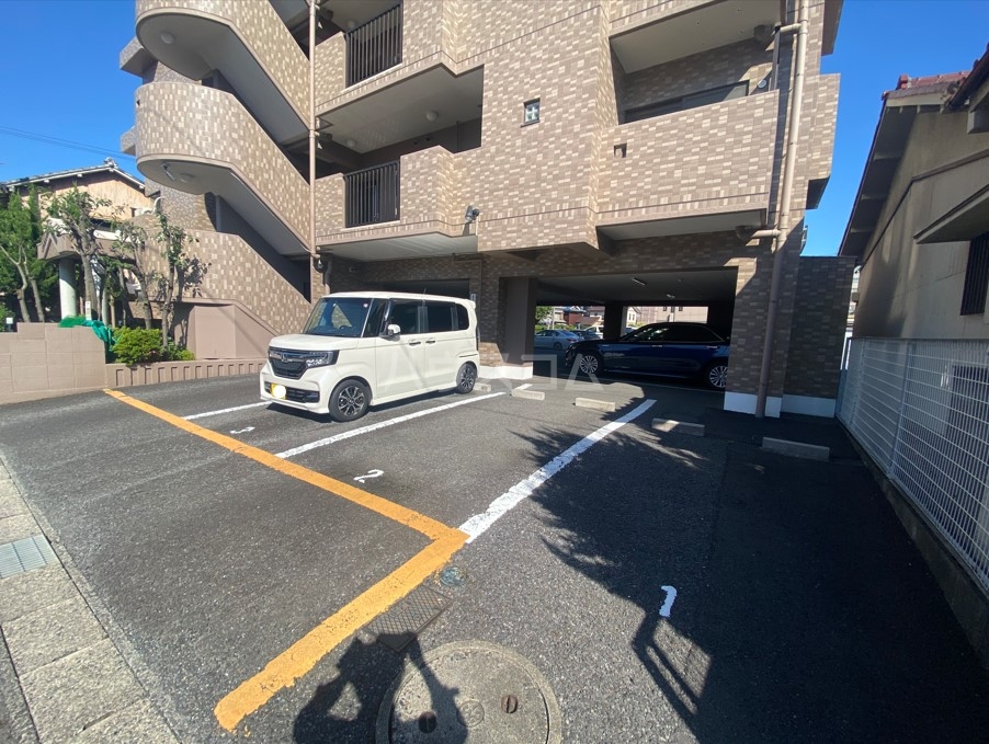29/30 駐車場