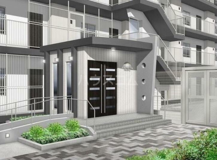 2/11 エントランス