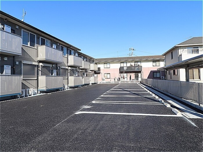 20/30 駐車場