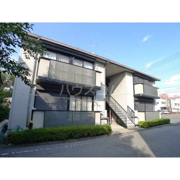 13/13 エントランス