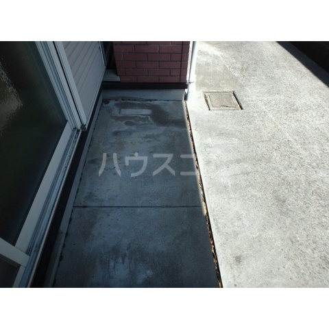 13/25 バルコニー